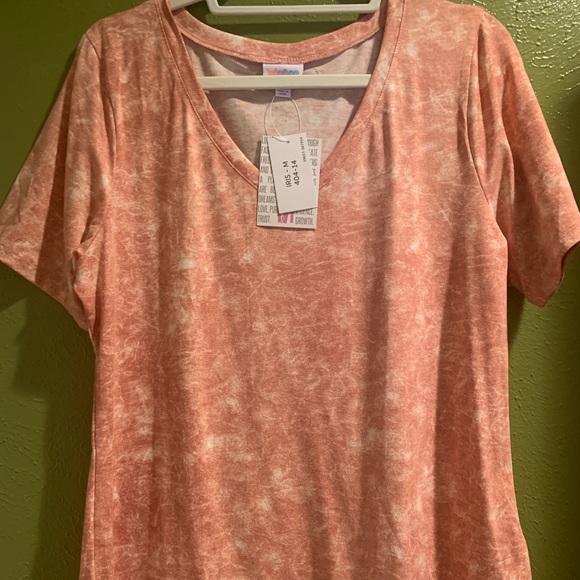 LuLaRoe Tops - LuLaRoe Medium Iris
